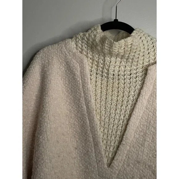 Anthropologie Textured Wool Blend Cream Poncho Sweater One Size OS NEW - Picture 7 of 8
